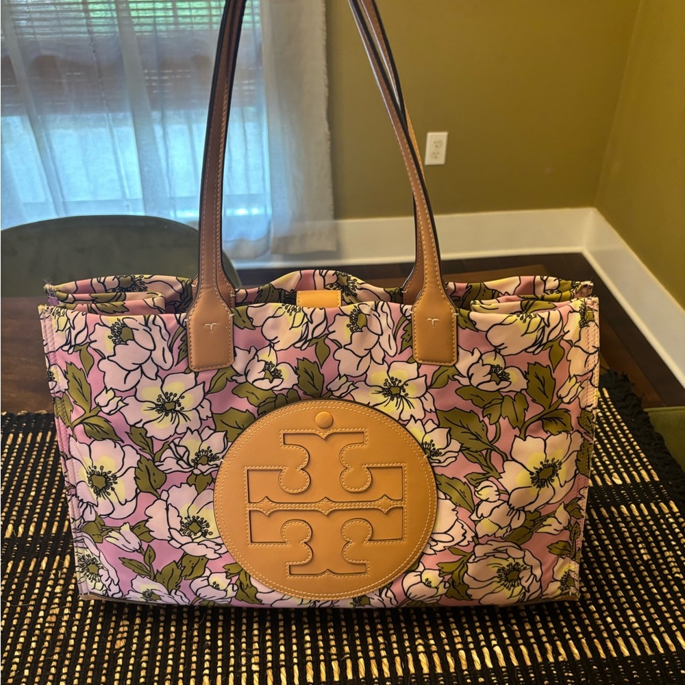 Tory Burch Ella Tote in Aster Pink
